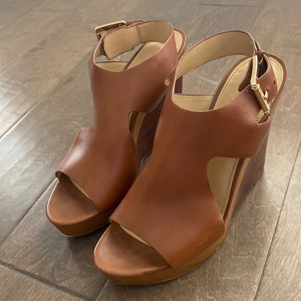 Michael Kors Wedges, size 8.5
